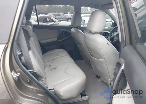 2011 Toyota Rav4 z USA, uszkodzony, nr VIN 2T3KF4DV4BW086786